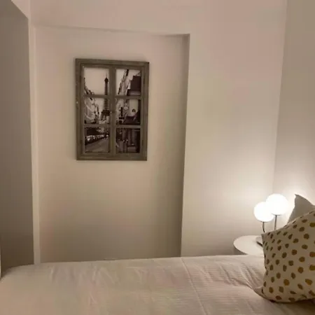 Stylist And Cosy In Montparnasse * Paris